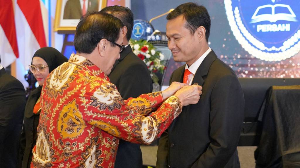 Kukuhkan Organisasi Profesi Analis Hukum, Menkumham: Kembalikan Wibawa Hukum di Tengah&nbsp;Masyarakat