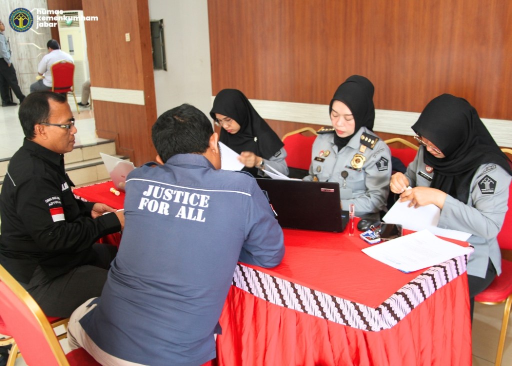 Kemenkumham Jabar Verifikasi Perpanjangan Sertifikasi 47 Lembaga Pemberi Bantuan&nbsp;Hukum